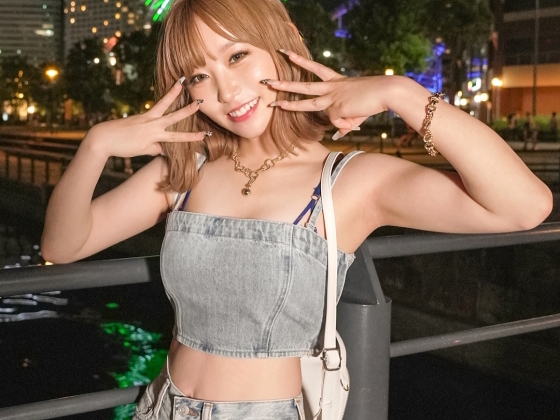 【ギャル女子大生の淫乱セックス】『もっと突いて…！』ドスケベギャルJDがパイパンま●こを激ピストンされ、絶頂アクメ連発！エロカワボディが乱れまくるヤバいセックス！♡