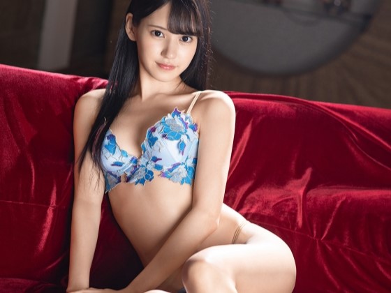 【激カワ美少女の悶絶セックス】『あっ…ダメッ！』細身で可愛すぎる美少女が肉棒で激しく突かれ、華奢なカラダを震わせて感じまくる！ウブな顔してエッチなマンコはビショビショで、見てるだけでムラムラが止まらない！