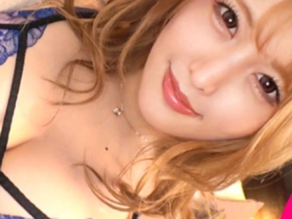 【エロ三十路の淫乱プレイ】『もっと奥まで…♡』欲求不満な熟女が若チ○ポに夢中!とんでもないエロテクで男を翻弄し、激しく腰を振るど変態お姉さん!