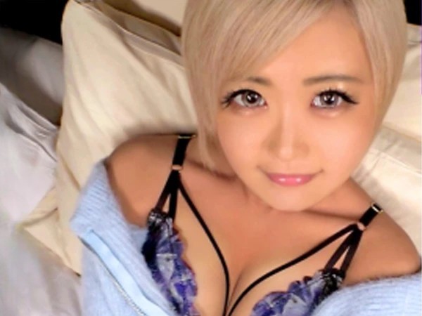 【小麦肌ギャルのエロさMAX】金髪スレンダーギャルの美乳ボディに生ちんこ挿入！小麦色の肌がエロすぎて鬼ピス全開で激ハメしちゃうぜ！！