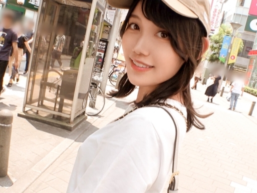 【美乳お姉さんの誘惑】色気ムンムンの美人ボディに興奮MAX！男根で美ボディを激突き、膣奥までガッツリ責めちゃう！♡