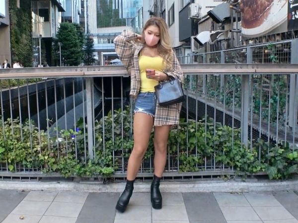 【金髪ギャルのエロボディ】『ヤバい…気持ち良すぎる…』Hカップ爆乳とムチムチ太ももが眩しい黒ギャルがオイルまみれでヌルヌルSEX！日焼け跡がエロいエロボディを激しくパコパコ♡