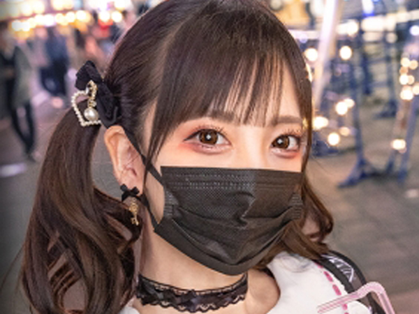 【地雷系オナホ女子】『みんなのチンポ、しごいちゃうぞ♡』セックス大好きな肉便器女子が、たくさんのチンポに囲まれて大興奮！笑顔でしごきまくるエロカワ動画！！